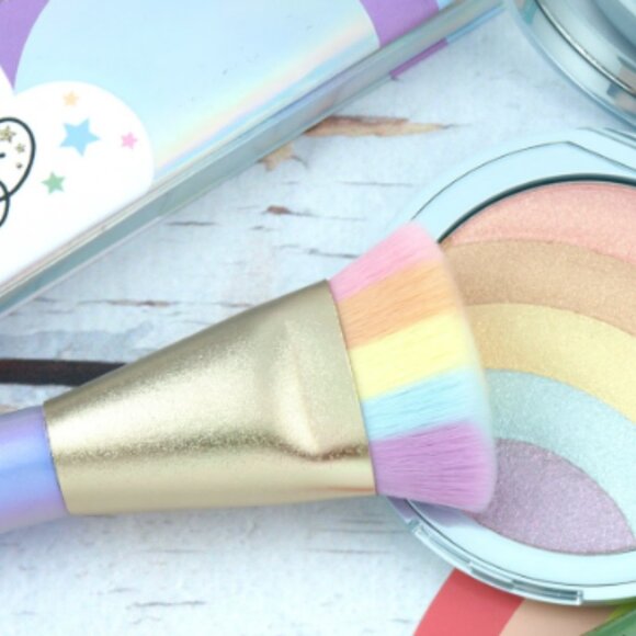 Too Faced Life's A Festival Collection Magic Rainbow Strobing Brush-NEW RARE - Picture 5 of 10